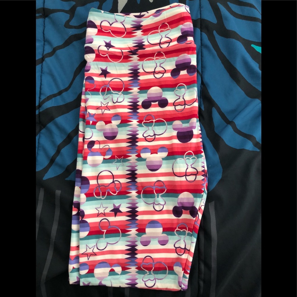 Lularoe Disney leggings